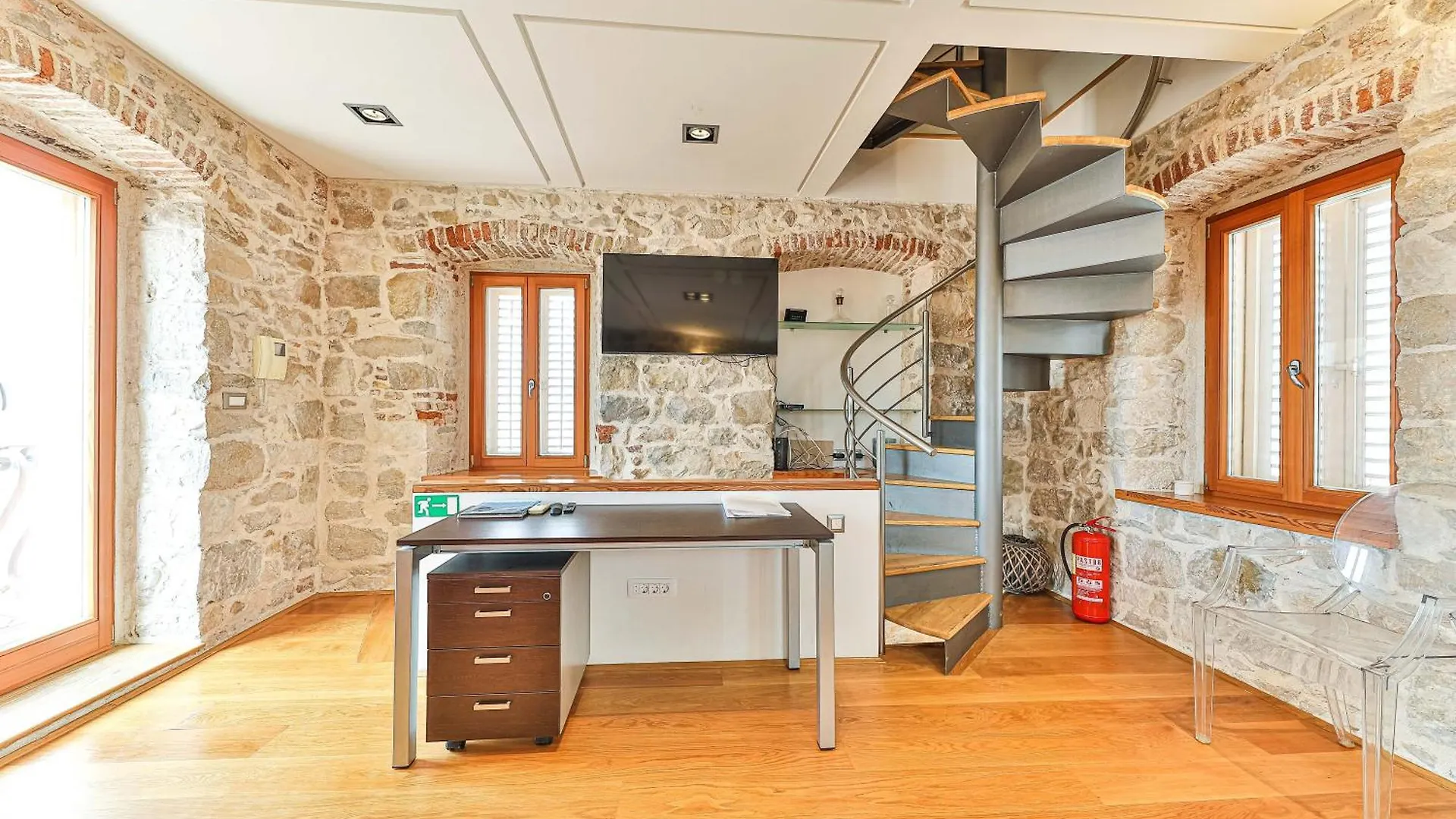 Augubio Penthouse Apartment Split 0*,