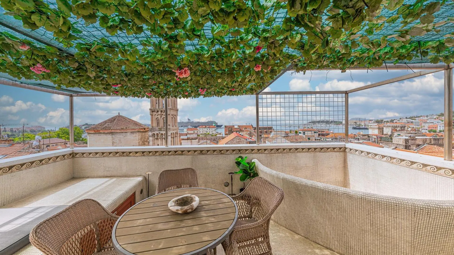 Augubio Penthouse Apartment Split