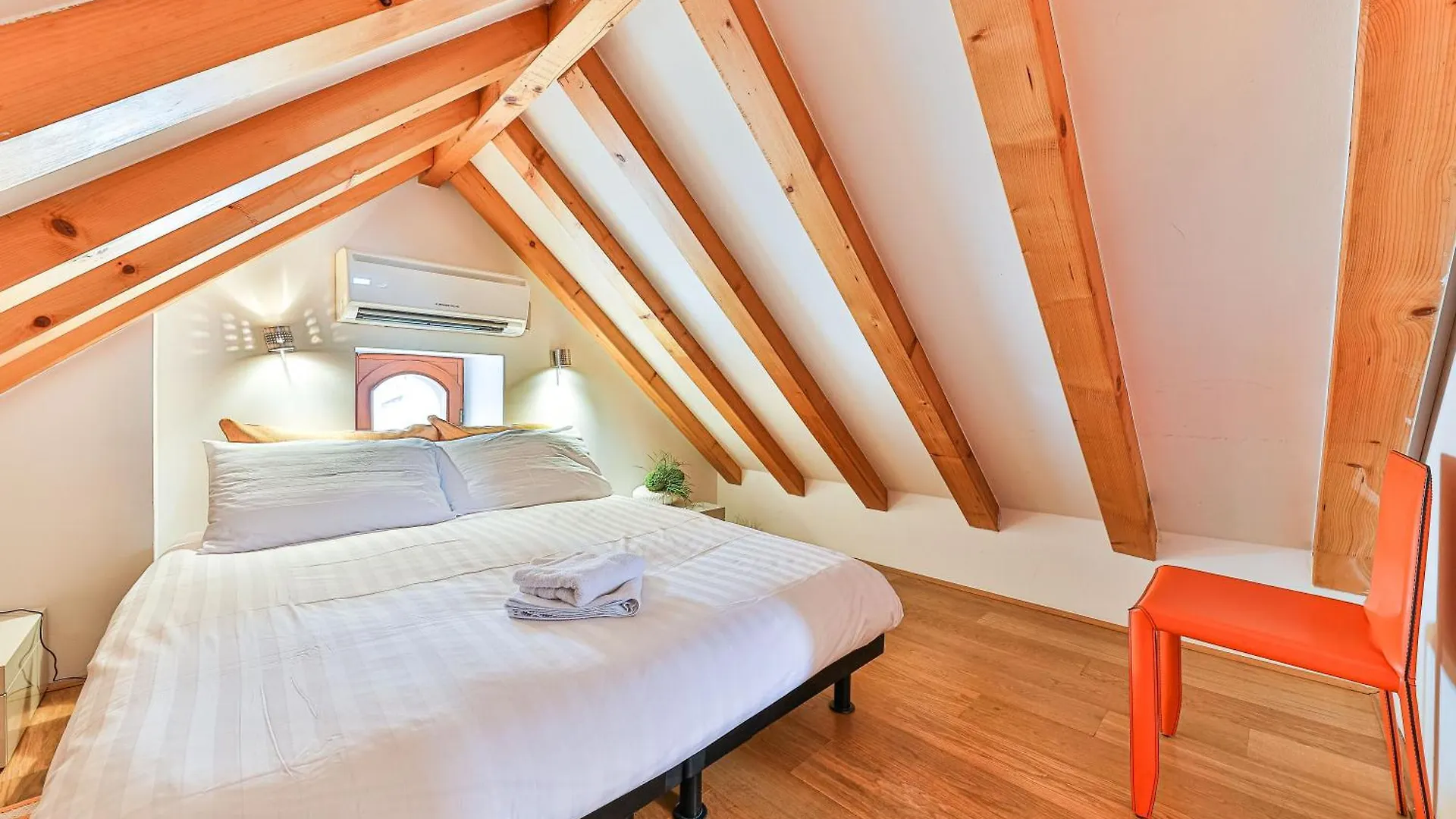 Augubio Penthouse Apartment Split