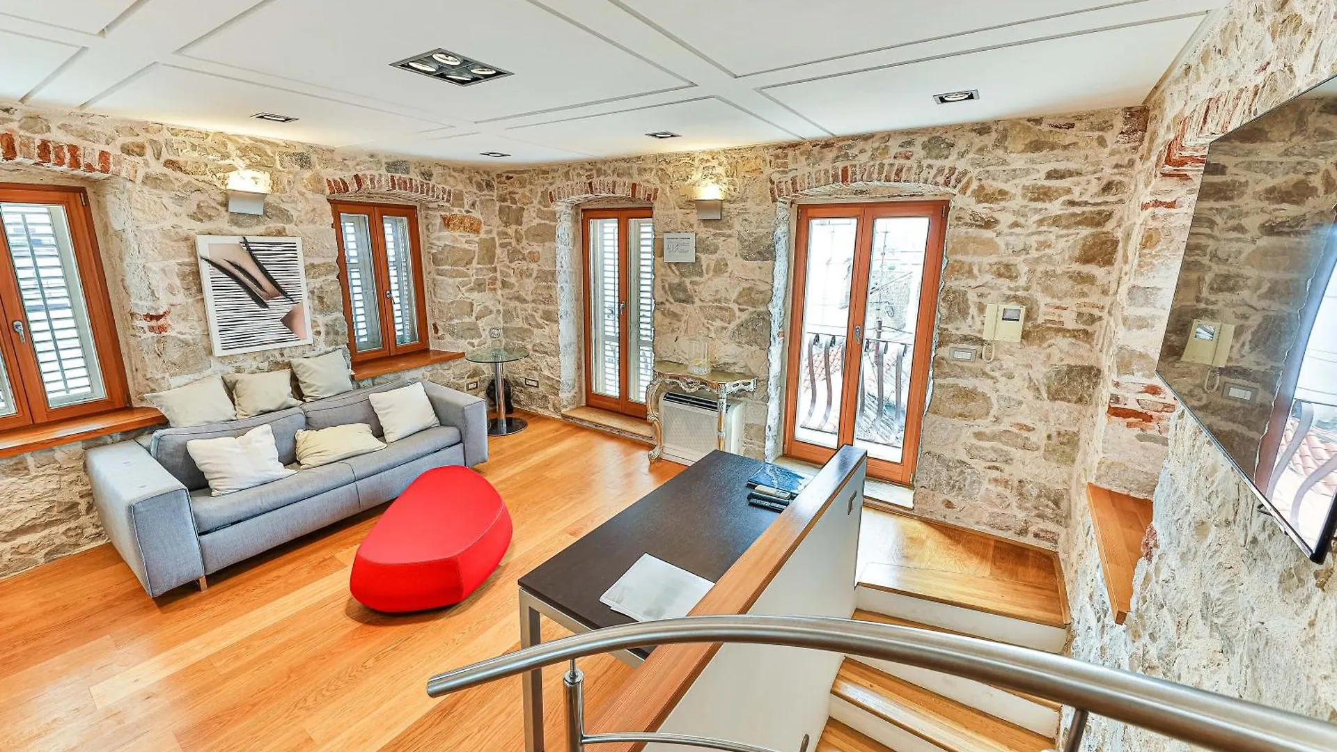 Augubio Penthouse Apartment Split